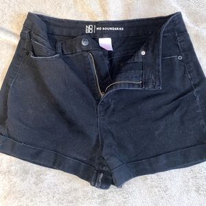 never work, right fit, i am size 12-14. low rise